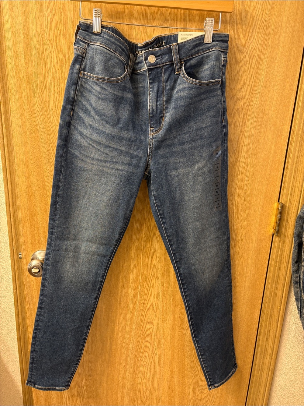 American Eagle Classic Dark Wash High-Rise Jeans